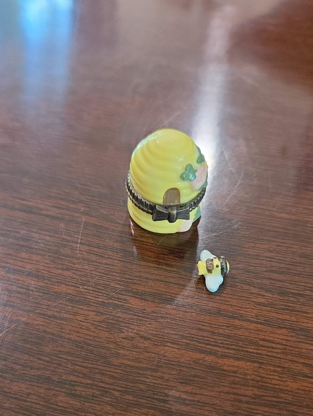 Beehive Trinket Box With Bee By Midwest Of Cannon Falls